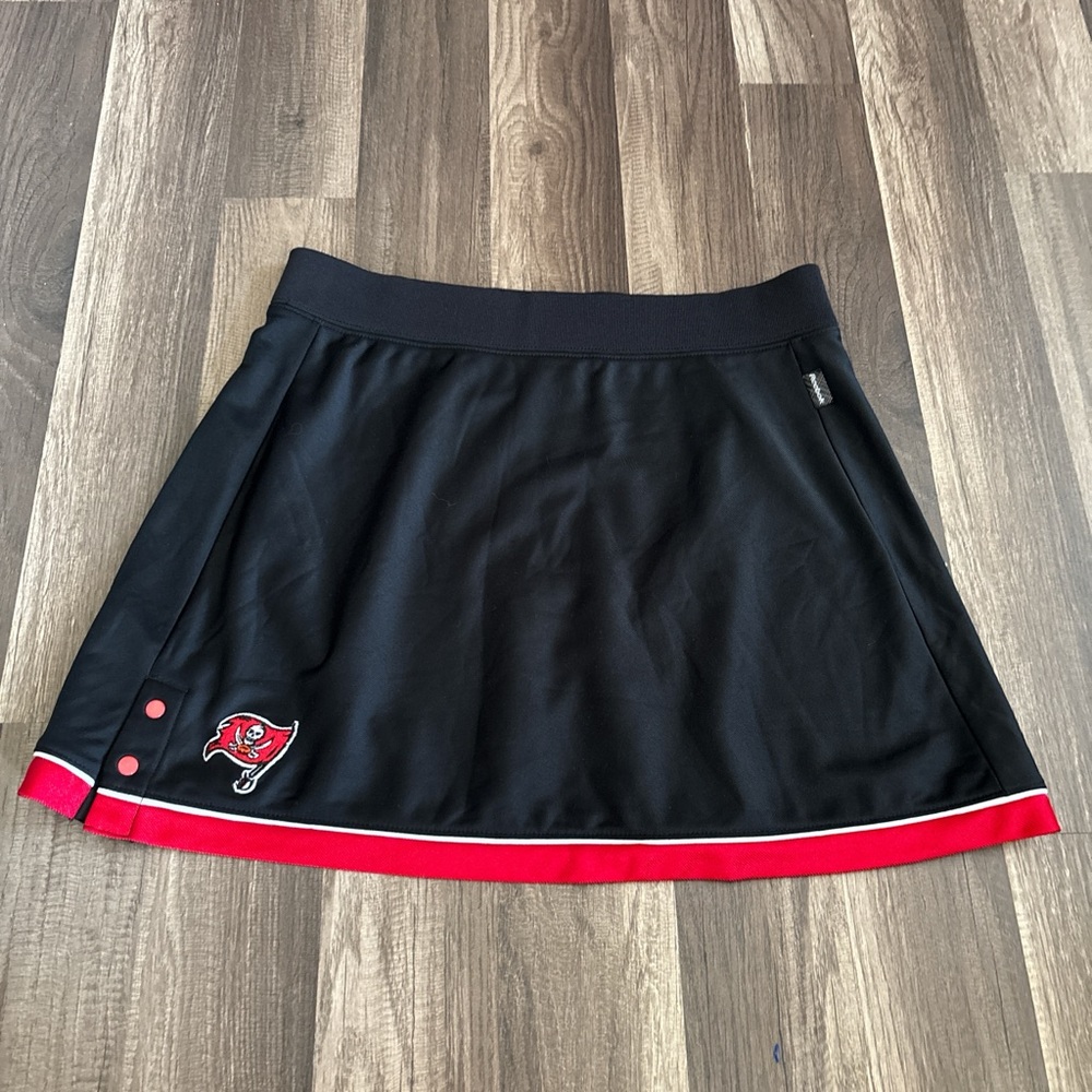NFL Tampa bay buccaneers Black and Red Skirt with Logo